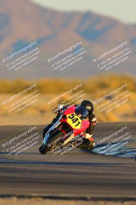 media/Jan-21-2023-CVMA (Sat) [[b9eef8ba1f]]/Race 13 500 Supersport-350 Supersport/